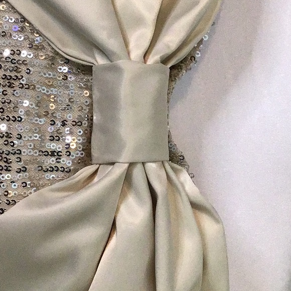 Wildfox sequin halter top - Picture 2 of 6